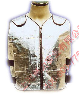 ���±���